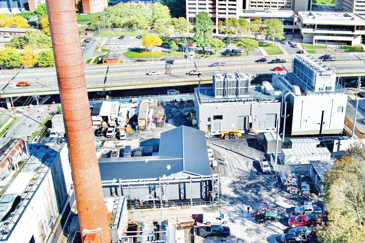 Syracuse University campus buildings supported by CenTrio district energy system for sustainable heating and cooling